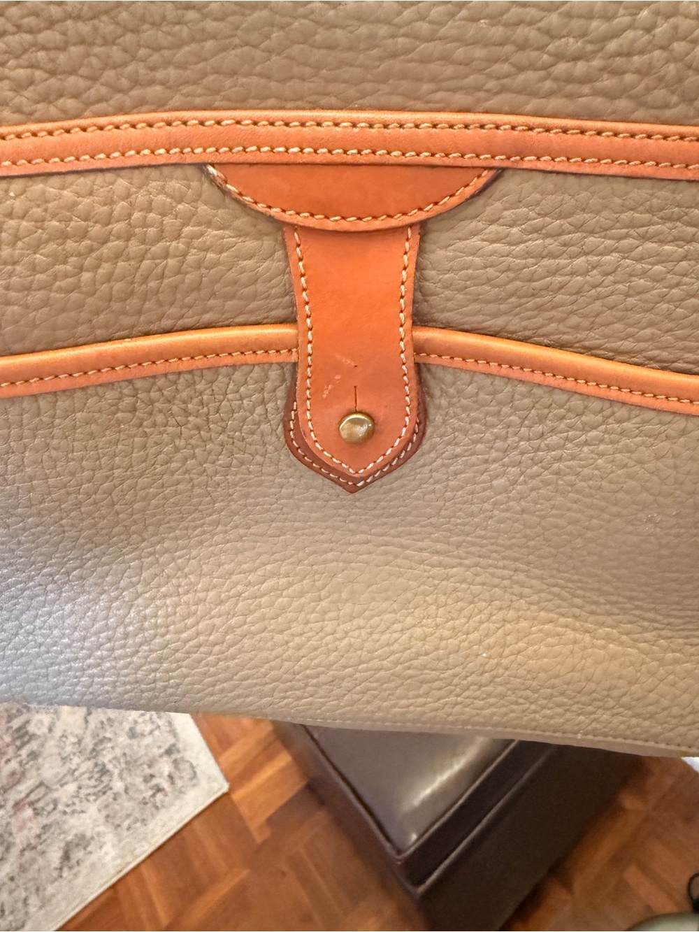 Dooney & Bourke Taupe Pebbled Leather Crossbody with Tan Trim - Picture 4 of 11